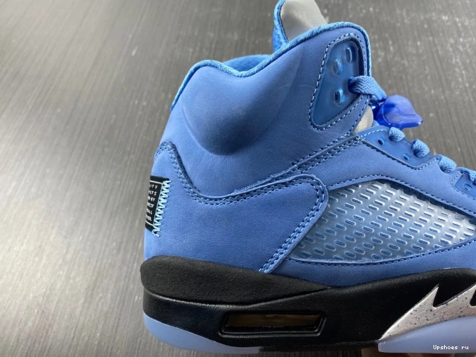 Jordan  DV1310-401 5  RETRO “UNC” Air 1009